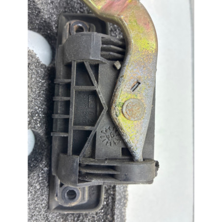 Poignee porte avant gauche PEUGEOT 205