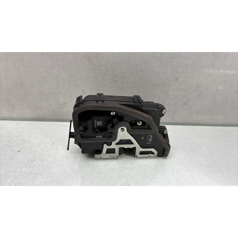 Serrure avant droit BMW SERIE 3 E90 Photo n°3