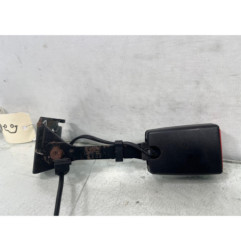 Attache ceinture arriere gauche PEUGEOT 3008 1