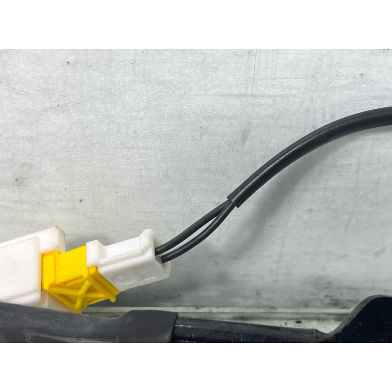 Attache ceinture avant droit PEUGEOT 3008 1 Photo n°3