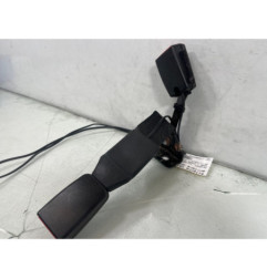 Attache ceinture arriere droit PEUGEOT 3008 1