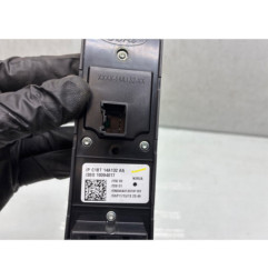 Interrupteur de leve vitre avant gauche FORD FIESTA 6