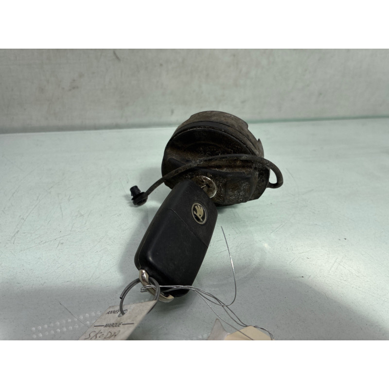 Bouchon de carburant SKODA CITIGO Photo n°3