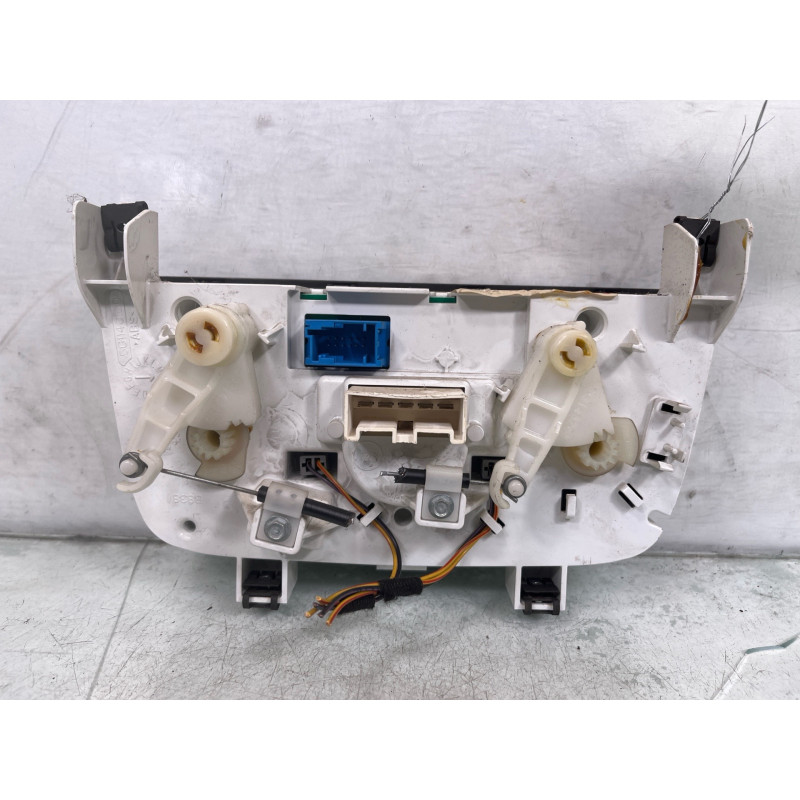 Commande chauffage FIAT GRANDE PUNTO Photo n°4