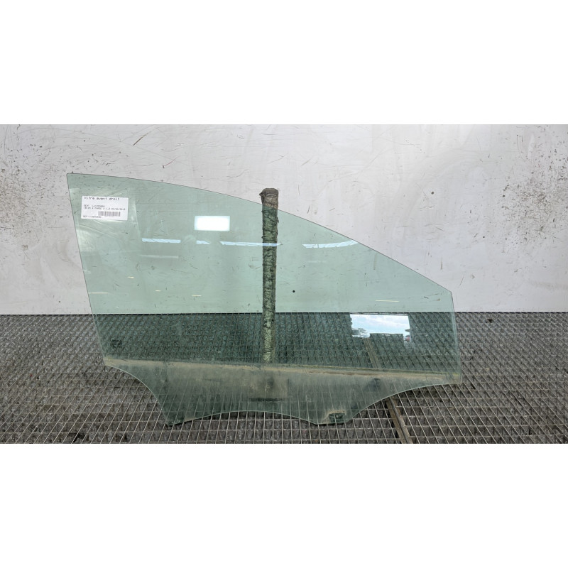 Vitre avant droit SEAT IBIZA 4 Photo n°1
