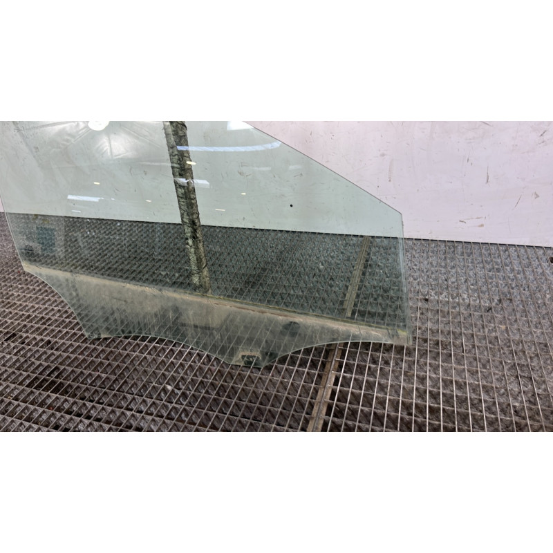 Vitre avant droit SEAT IBIZA 4 Photo n°2