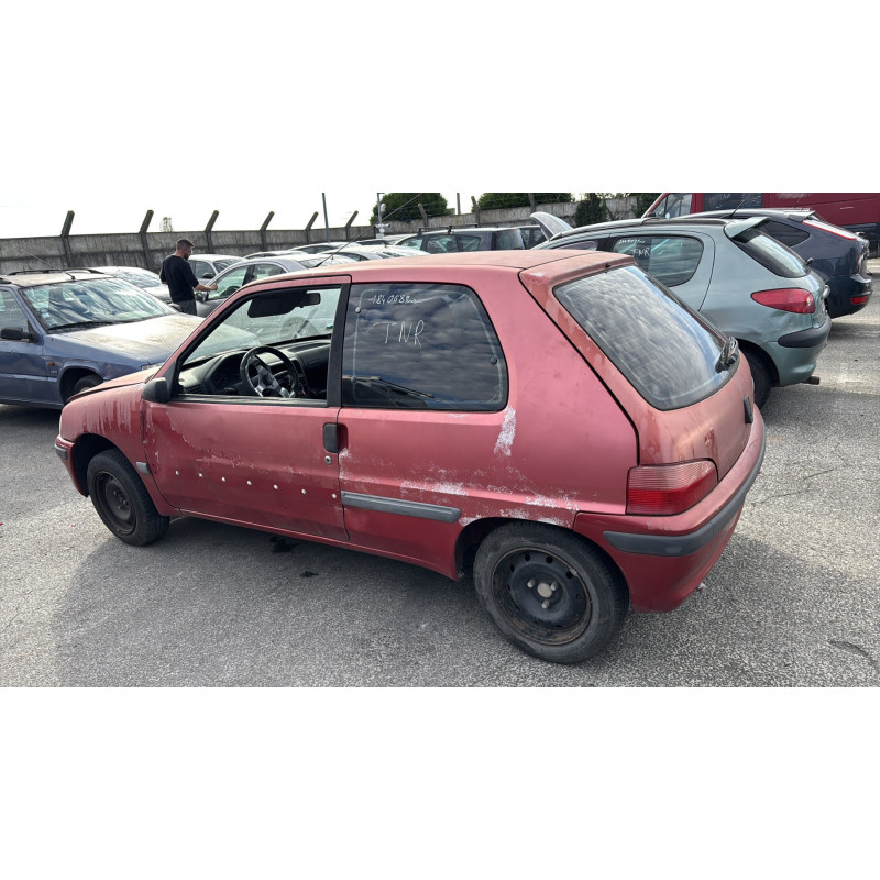 Aile avant gauche PEUGEOT 106 Photo n°11