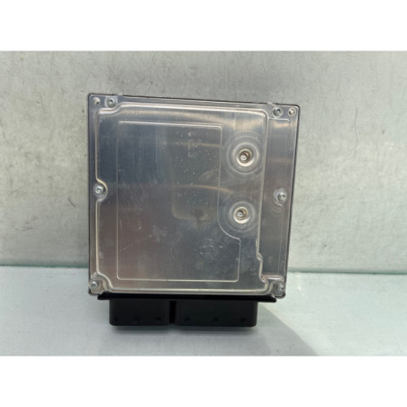 Calculateur moteur BMW X3 E83