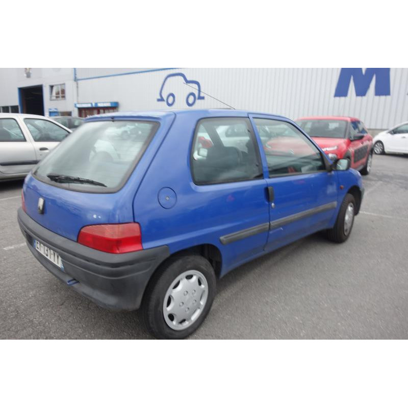 Aile avant droit PEUGEOT 106 Photo n°9