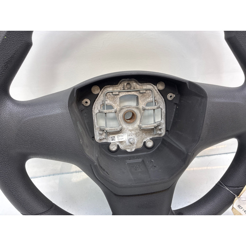 Volant PEUGEOT TRAVELLER Photo n°6