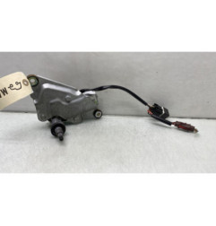 Moteur essuie glace arriere PEUGEOT 106 Photo n°1