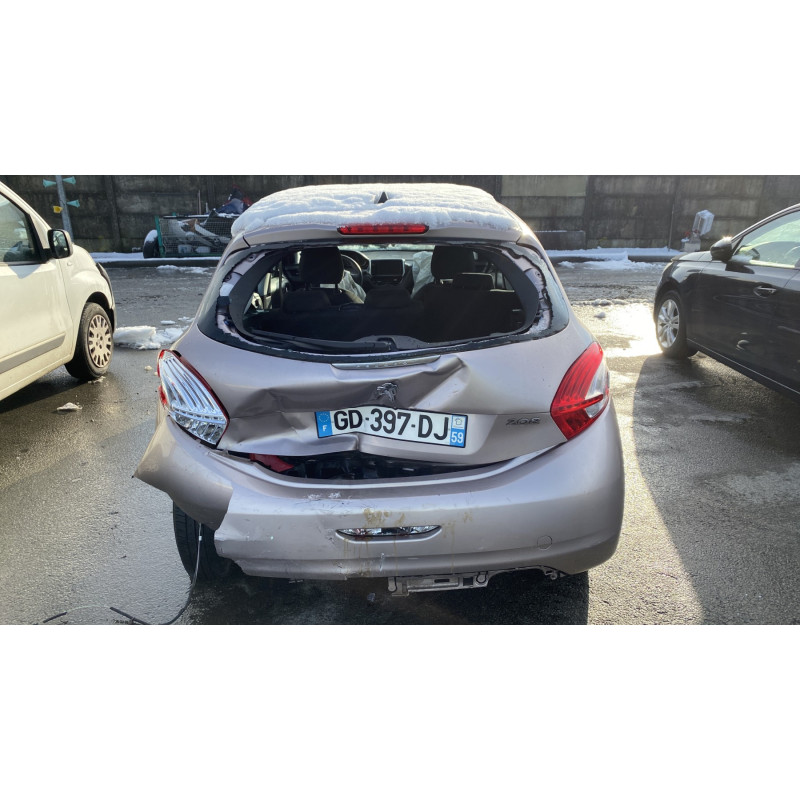 Anti brouillard droit (feux) PEUGEOT 208 1 Photo n°8