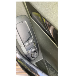 Anti brouillard droit (feux) PEUGEOT 208 1
