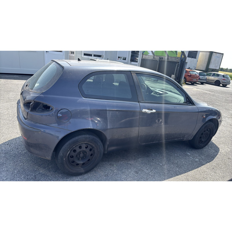 Optique avant principal gauche (feux)(phare) ALFA ROMEO 147 Photo n°11