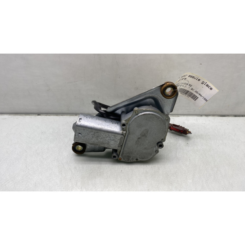 Moteur essuie glace arriere PEUGEOT 106 Photo n°2