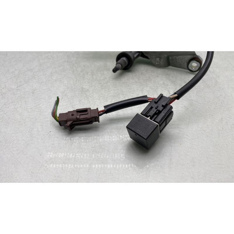 Moteur essuie glace arriere PEUGEOT 106 Photo n°3
