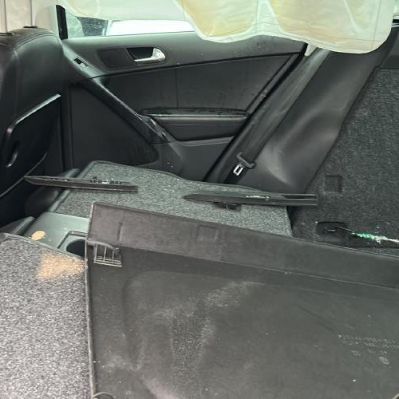 Pare boue arriere droit VOLKSWAGEN TIGUAN 1 Photo n°16