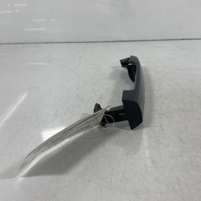 Poignee porte arriere droit TOYOTA AYGO 2 Photo n°2