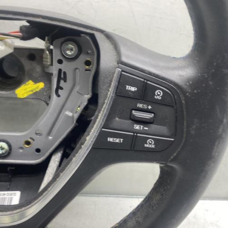 Volant HYUNDAI I 20 2 Photo n°3