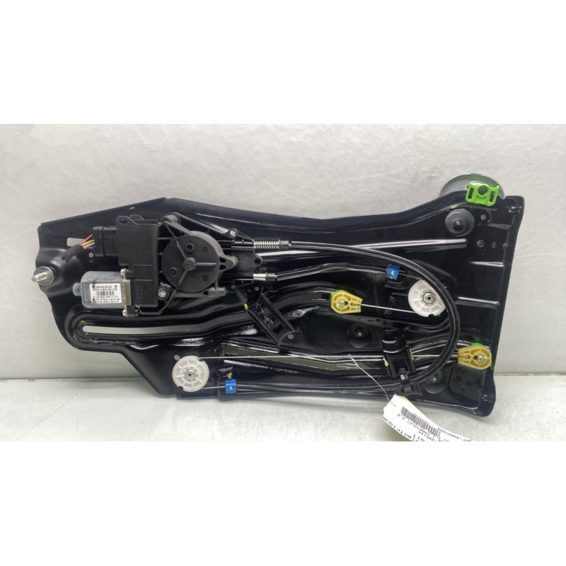 Leve vitre electrique arriere droit PEUGEOT 308 1 Photo n°1