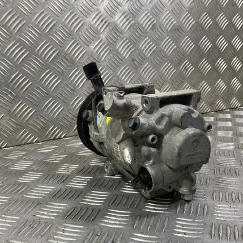 Compresseur clim HYUNDAI I 20 2 Photo n°3