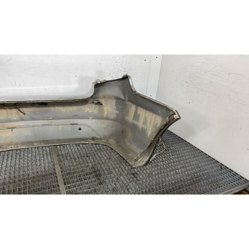 Pare choc arriere SKODA FABIA 2 Photo n°4