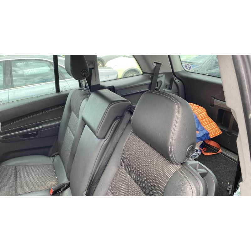 Trappe d'essence OPEL ZAFIRA B Photo n°10