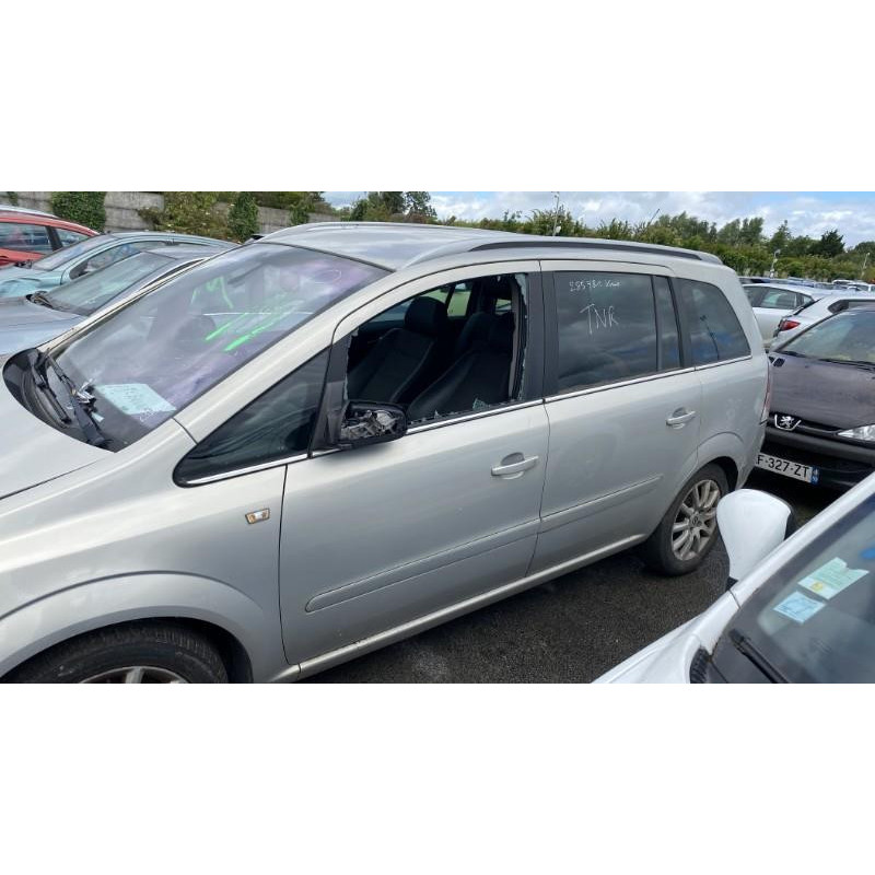 Trappe d'essence OPEL ZAFIRA B Photo n°14