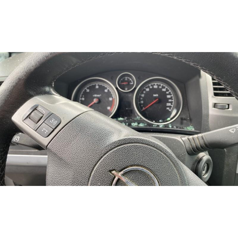 Trappe d'essence OPEL ZAFIRA B Photo n°15