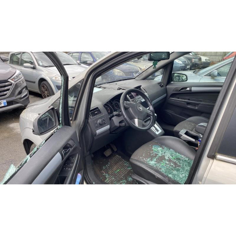 Trappe d'essence OPEL ZAFIRA B Photo n°16