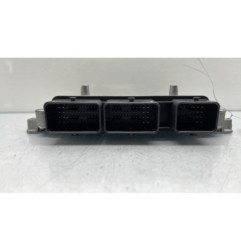 Calculateur moteur PEUGEOT 407