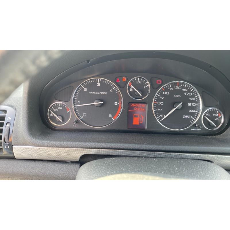 Calculateur moteur PEUGEOT 407 Photo n°17