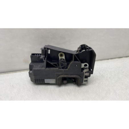 Serrure avant gauche OPEL CORSA C