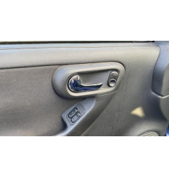 Serrure avant gauche OPEL CORSA C