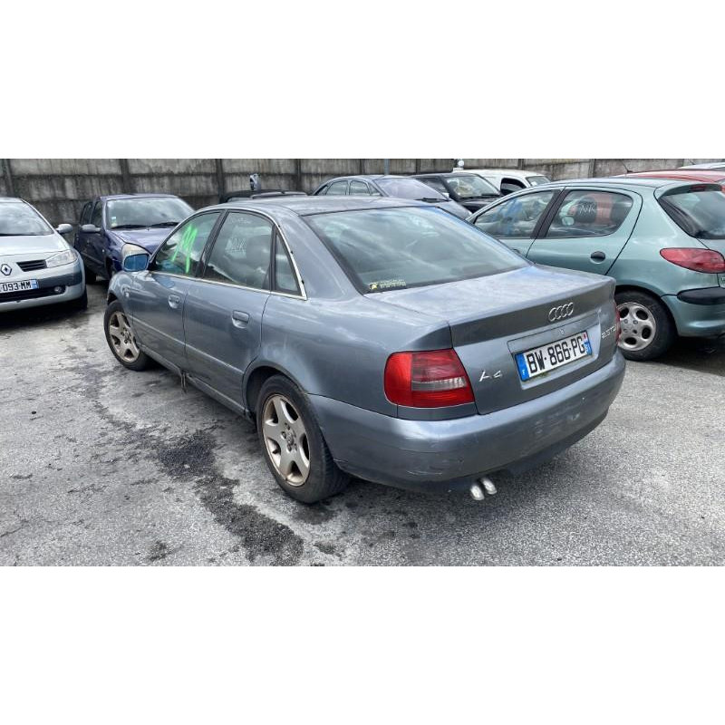 Feu arriere principal droit (feux) AUDI A4 1 Photo n°5
