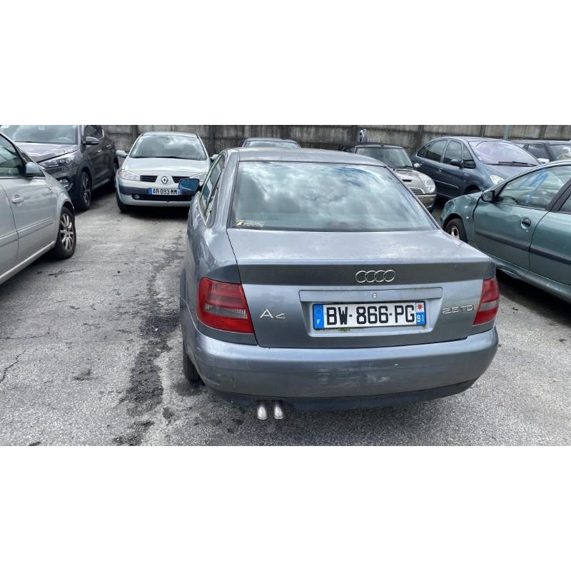 Feu arriere principal droit (feux) AUDI A4 1 Photo n°12