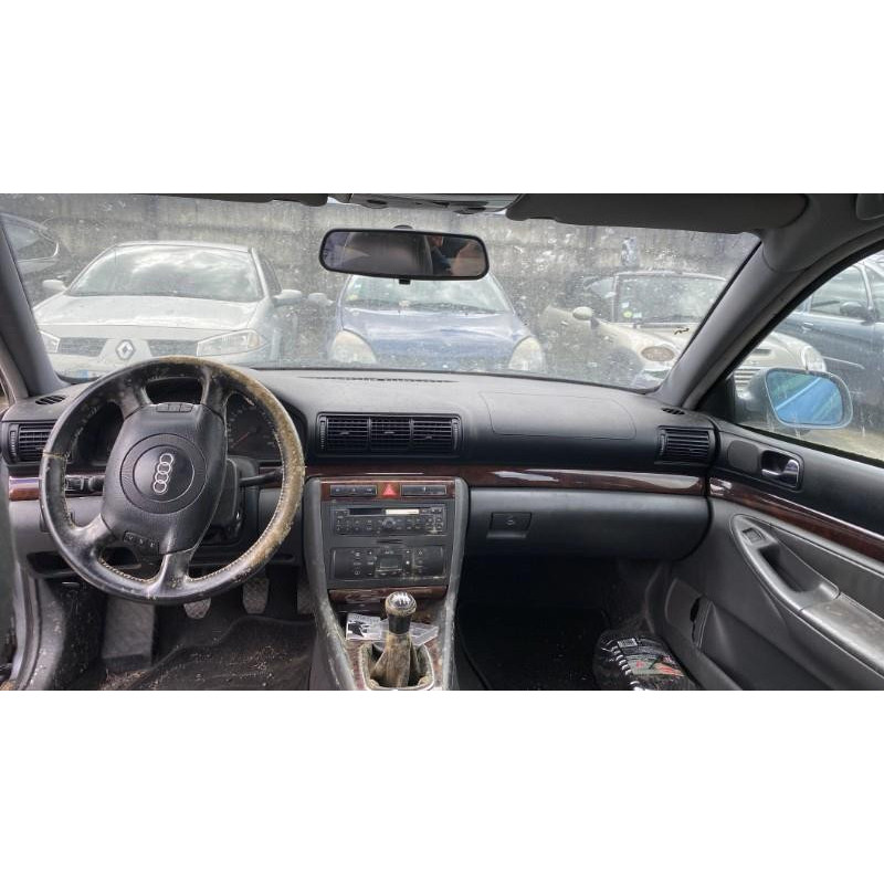Feu arriere principal droit (feux) AUDI A4 1 Photo n°16