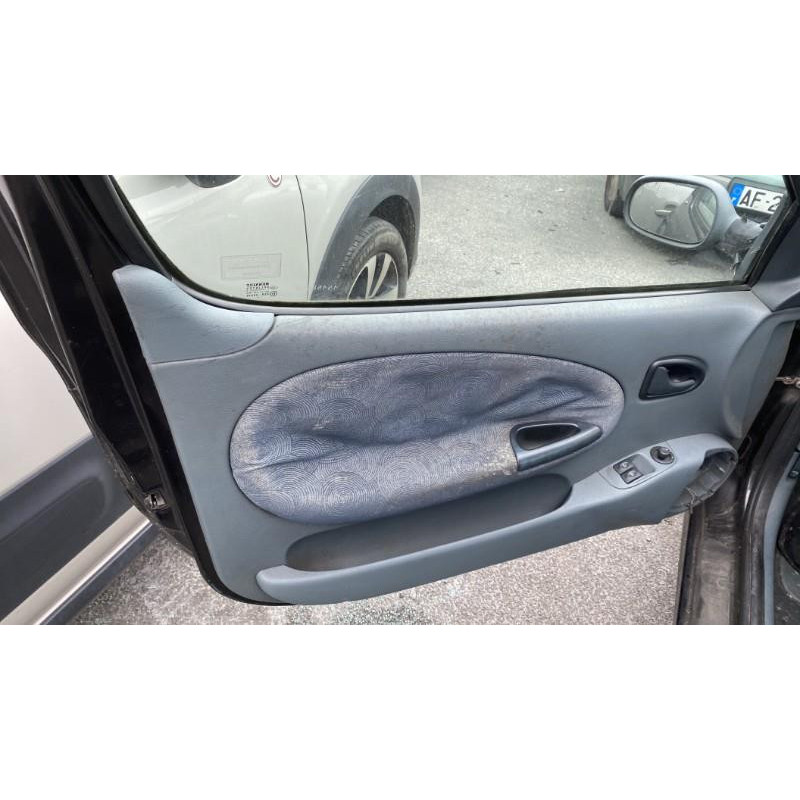 Serrure avant droit RENAULT MEGANE 1 Photo n°14