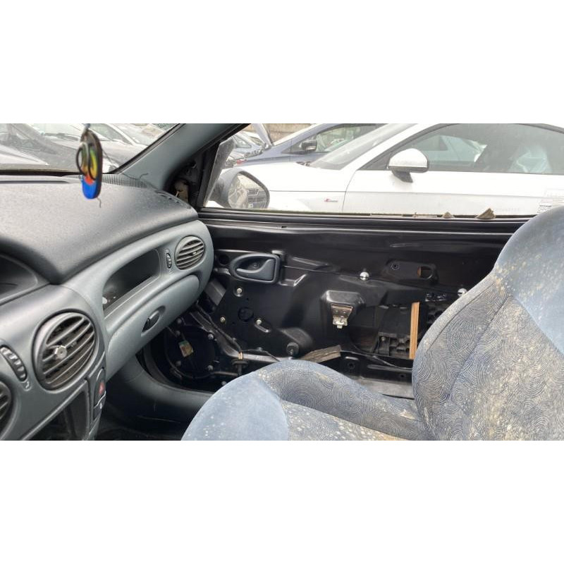 Serrure avant droit RENAULT MEGANE 1 Photo n°20