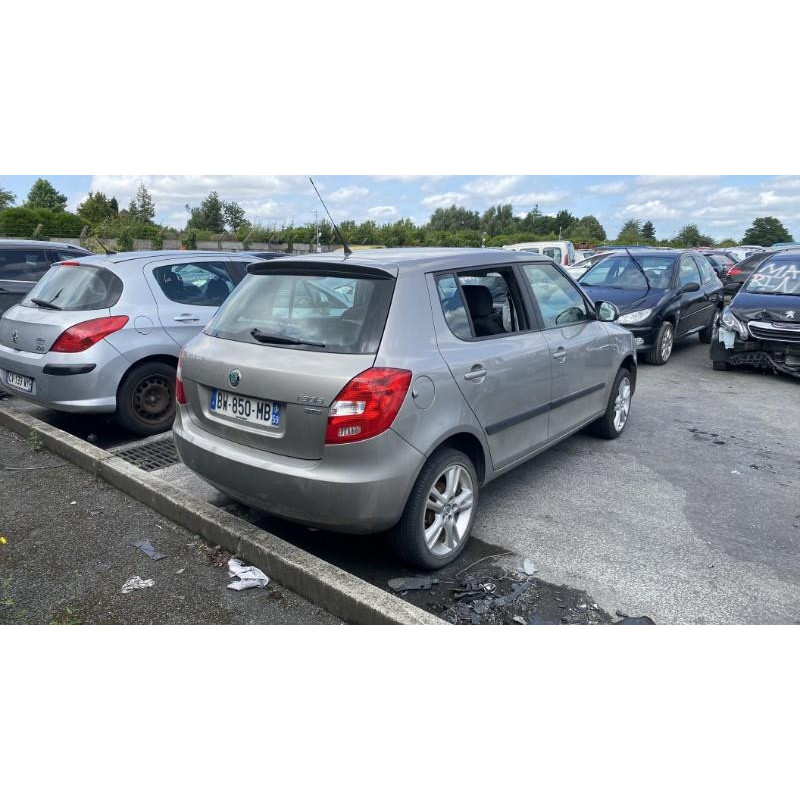 Bloc ABS (freins anti-blocage) SKODA FABIA 2 Photo n°16