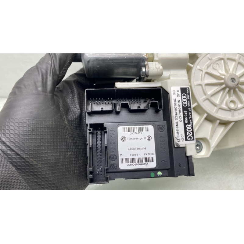 Leve vitre electrique avant droit AUDI A3 2 Photo n°9