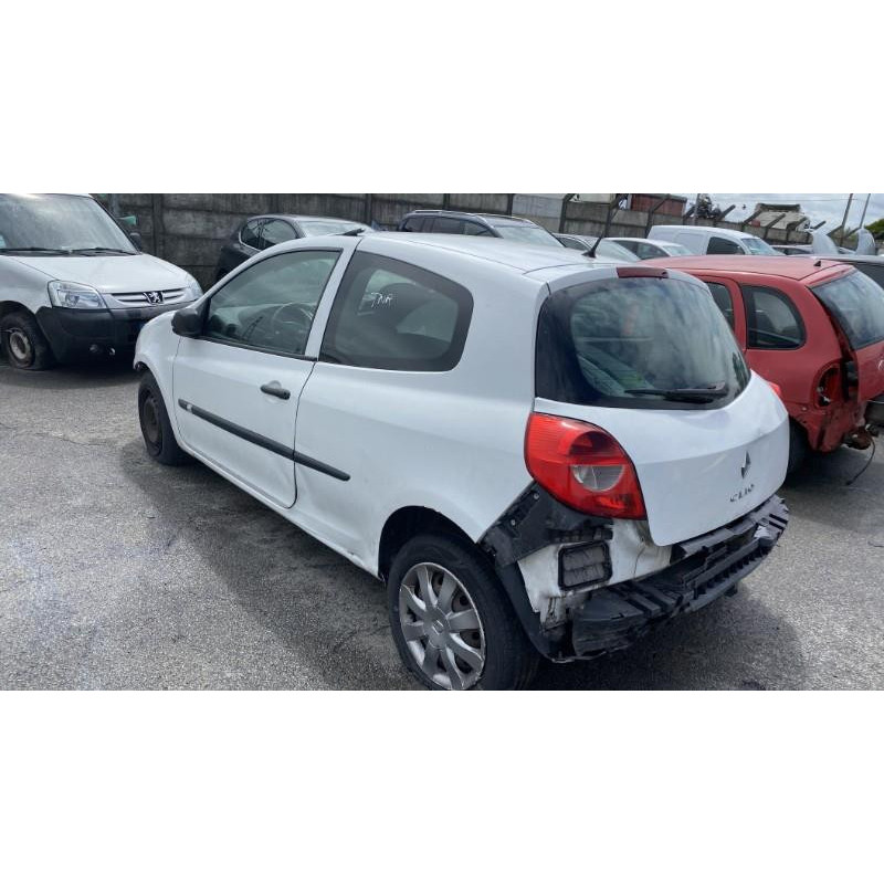 Boitier UCH RENAULT CLIO 3 Photo n°6