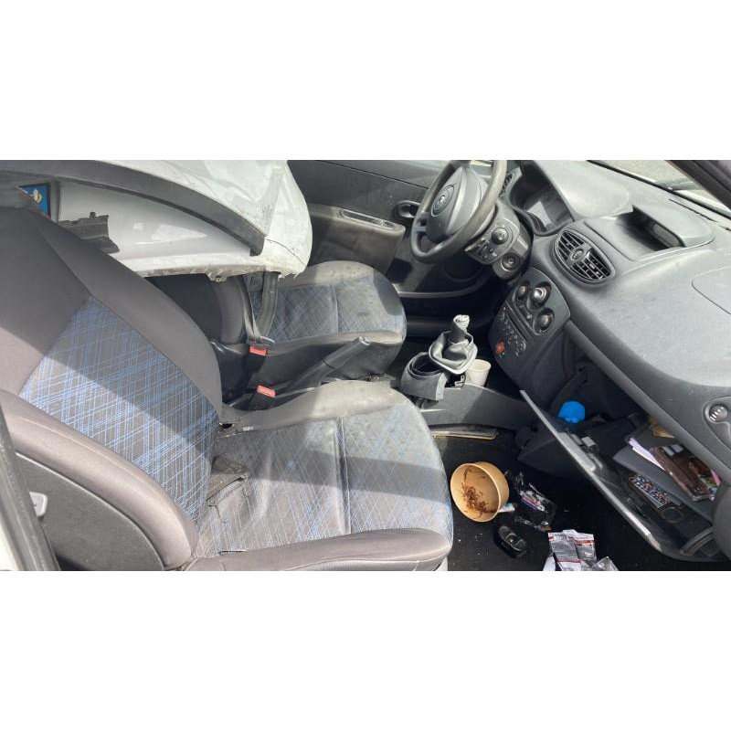 Boitier UCH RENAULT CLIO 3 Photo n°16