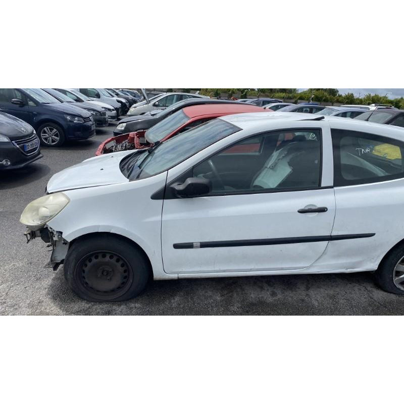 Boitier UCH RENAULT CLIO 3 Photo n°20