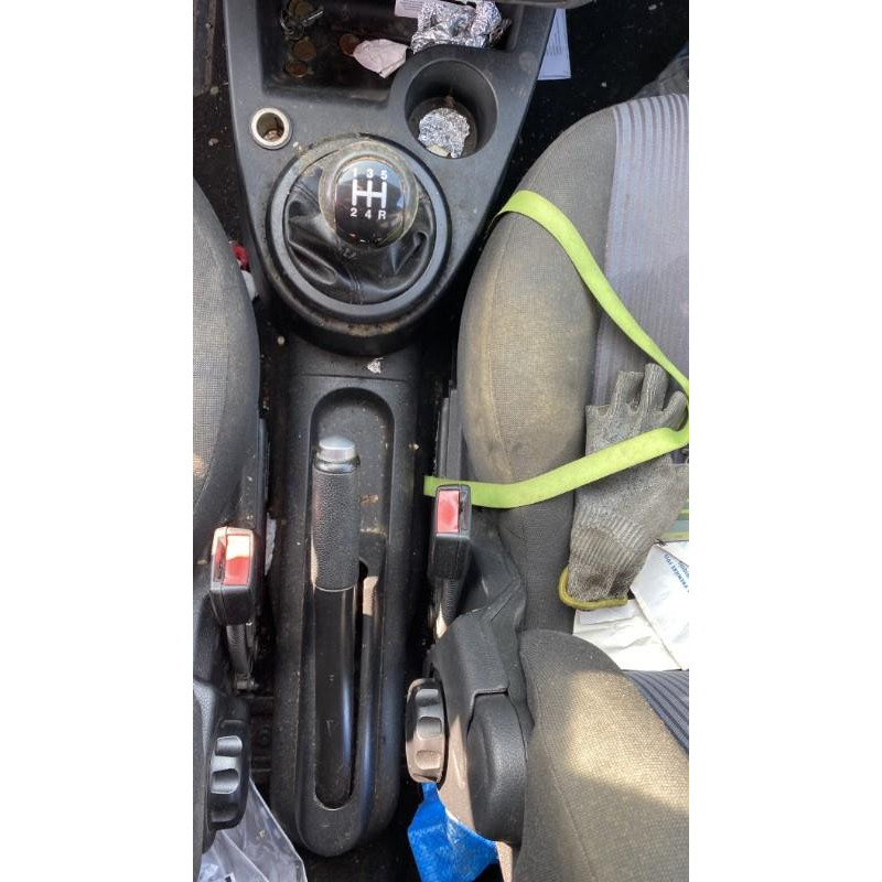 Vitre avant droit FORD FUSION Photo n°14