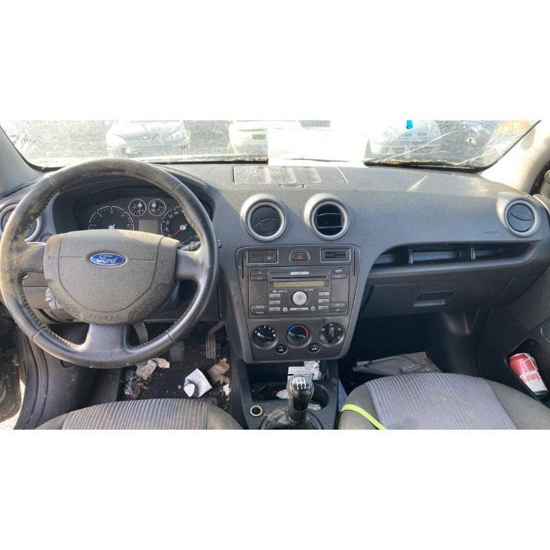 Vitre avant droit FORD FUSION Photo n°20