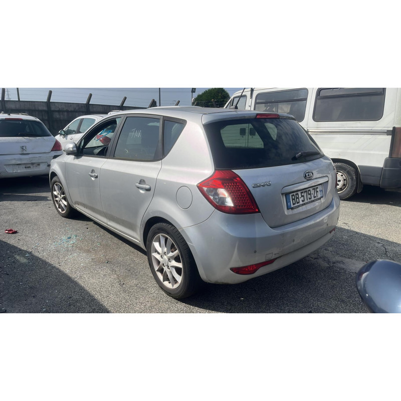 Aile avant gauche KIA CEE-D 1 Photo n°20