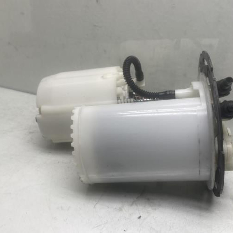Pompe à carburant HYUNDAI I 20 2 Photo n°2