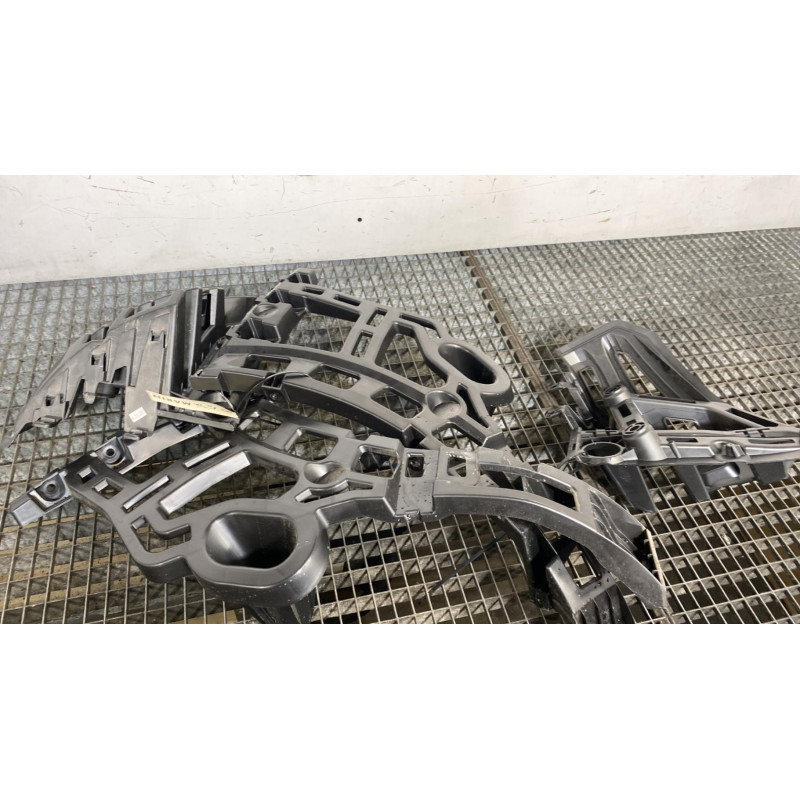 Support de pare chocs arriere CITROEN C5 AIRCROSS Photo n°4