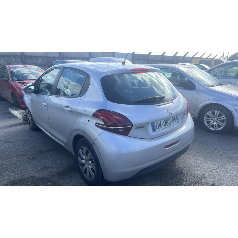 Jante PEUGEOT 208 1 Photo n°10